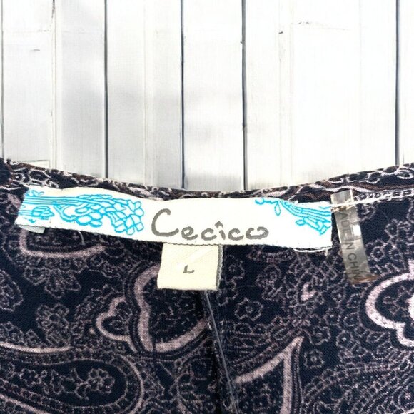 Cecico Paisley Romper Short Sleeves V-Neck Pockets Black & White Print Sz Large - Picture 3 of 6